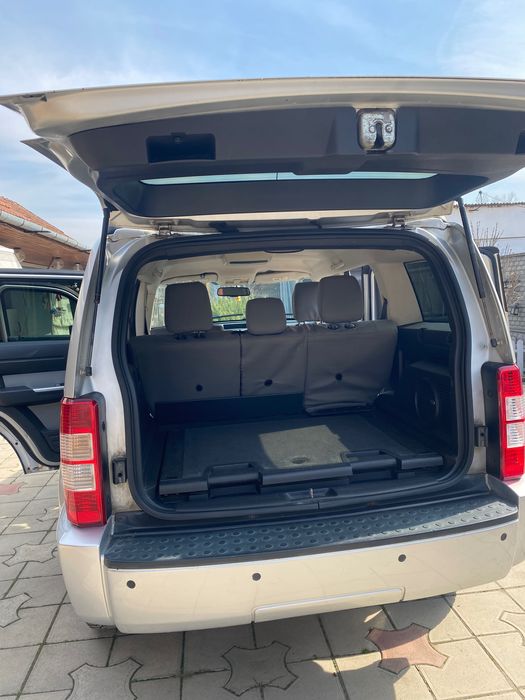 Vând Dodge Nitro 4x4