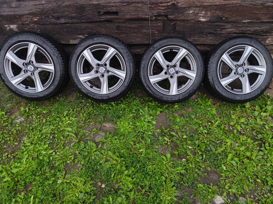 Jante originale volvo R16, et50, 5x108+cauciucuri de iarna Vredestein