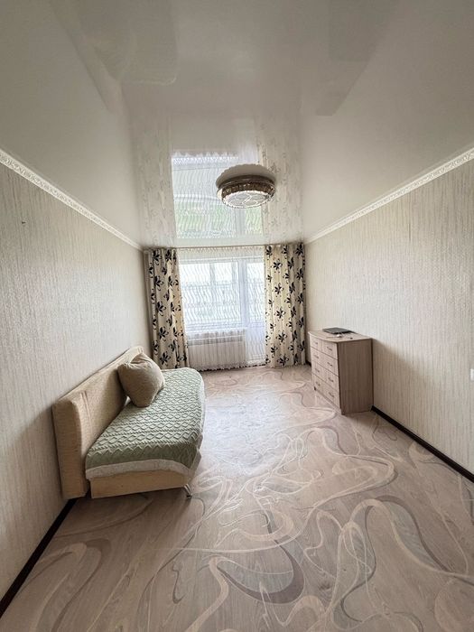 Продаётся 1-комнатная квартира, район Вектора , 19мкр