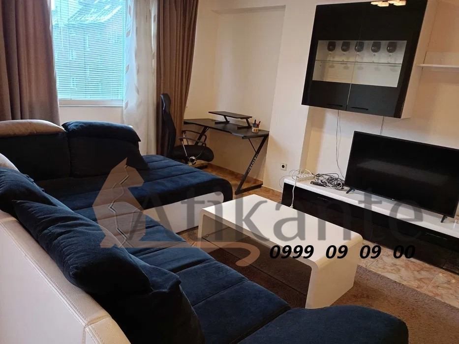 Дава се под наем Четиристаен апартамент в София, Гео Милев - 140 кв.м за 875 € - Снимка #2