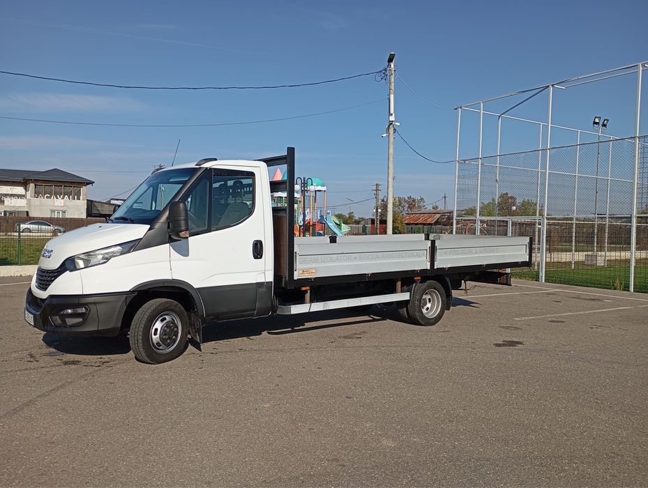 Vând Iveco  daily