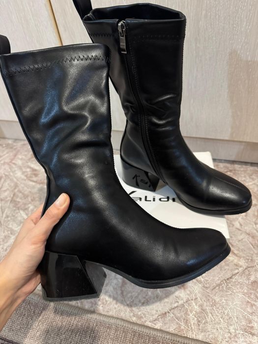 Продам сапоги. Осенние.