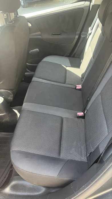 Peugeot 207 , propietar , km reali