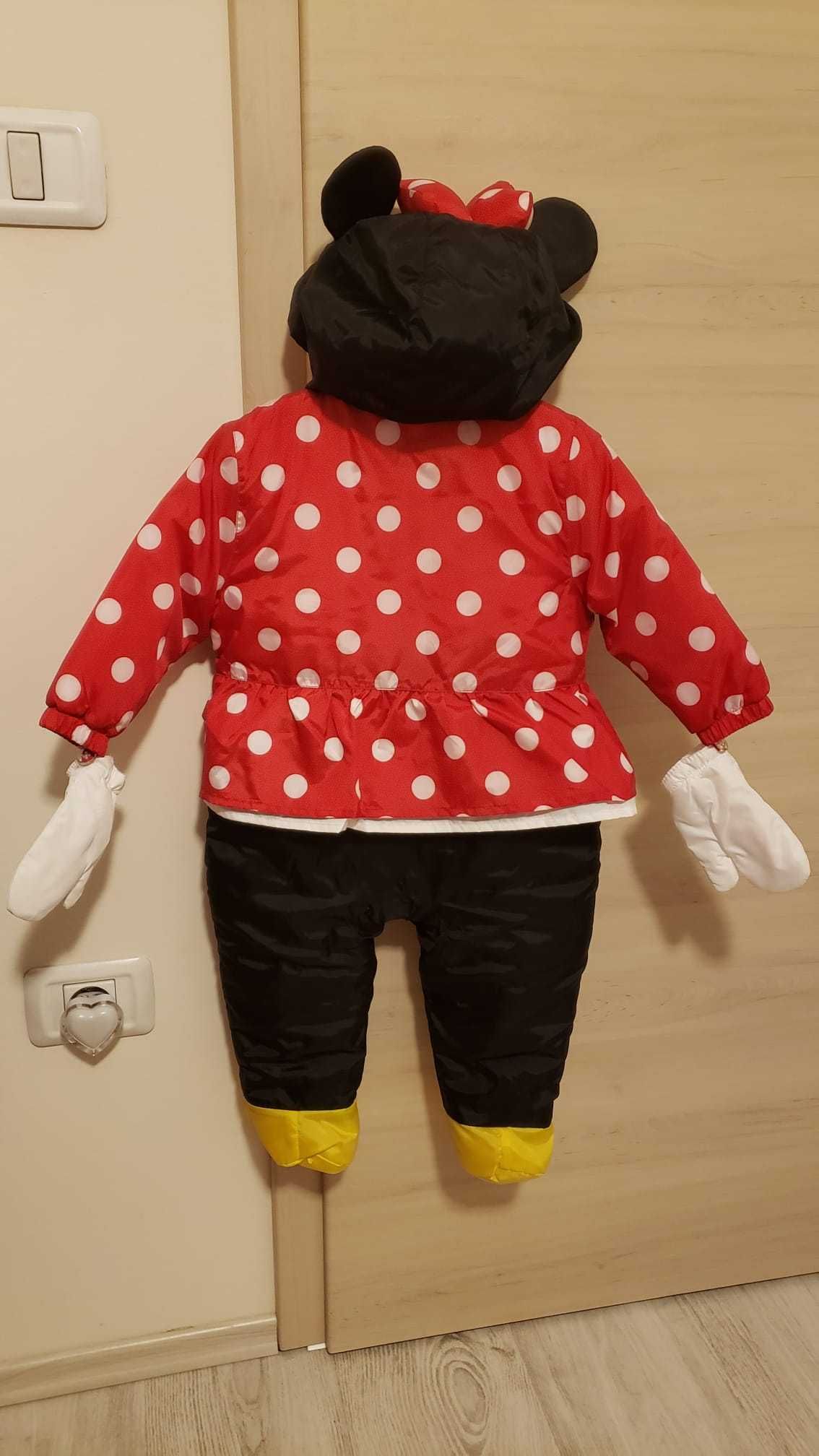 Vand salopeta de iarna pentru bebelusi 6-9 luni - costum Minnie Mouse