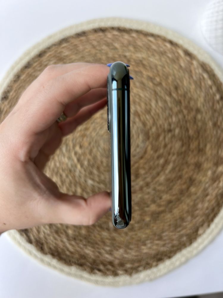 iPhone 11 Pro Max, Midnight Green, 256 GB