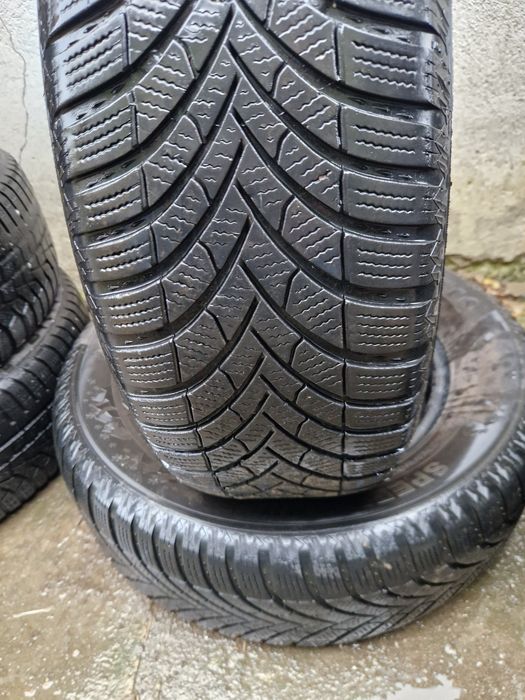 Anvelope SEMPERIT 215/65/16