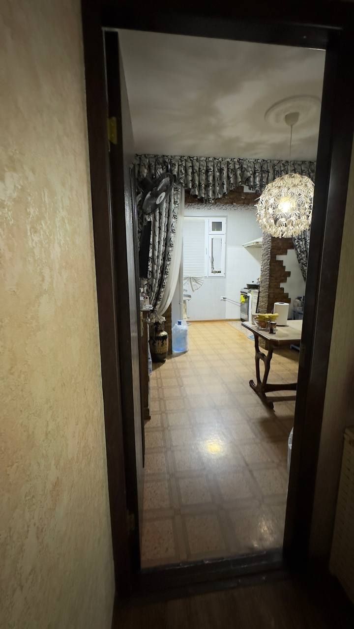 4/2/5. Сергели 2! Квартира не торцевая, 92 м². Удвоенный зал