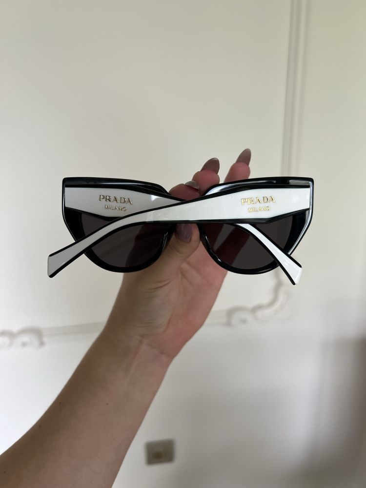 Оригинални очила PRADA