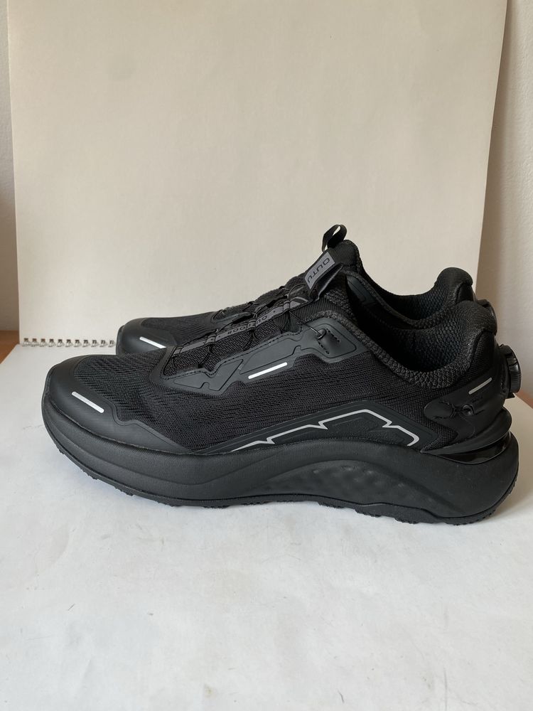 Pantofi barbati trekking