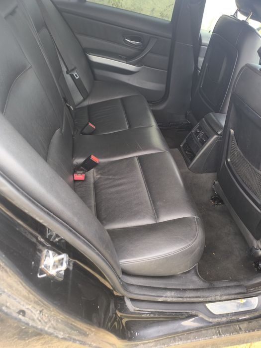 Bmw БМВ 320d на части.