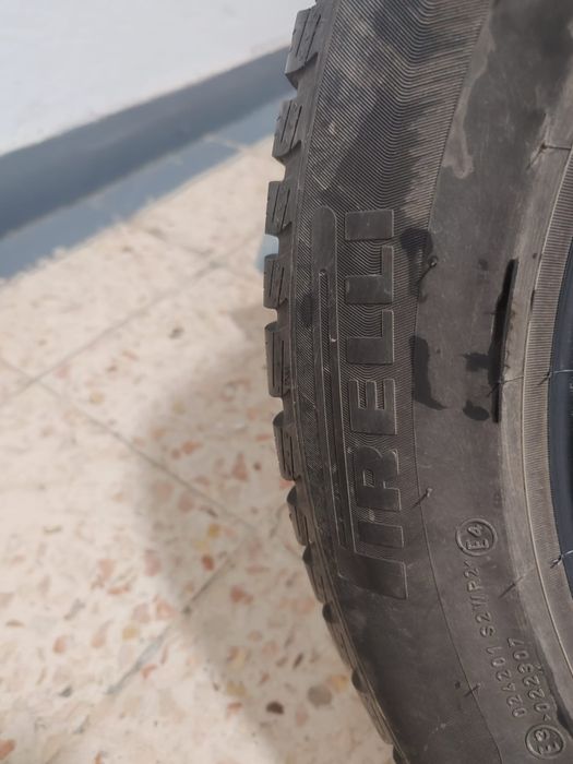 Cauciucuri de Iarna Pirelli 205 60 R16