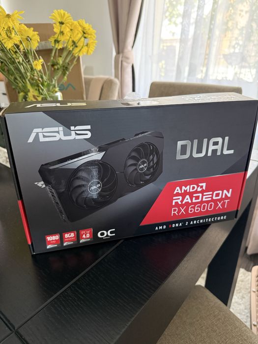 Asus RX 6600 XT 8 GB