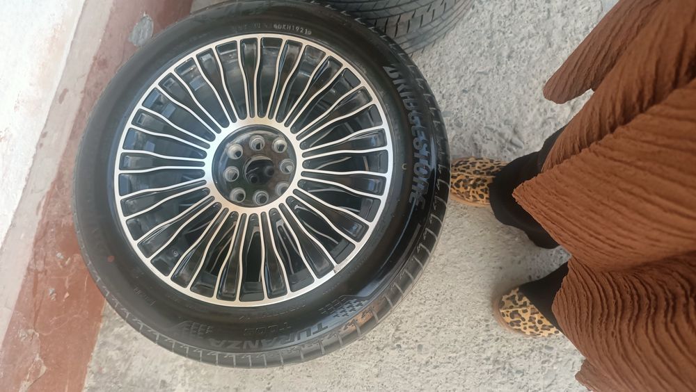 Saka diaka R17 Mers maybach Diska Cobalt Da turipti Obmen yoki sotaman