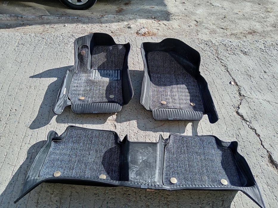 Ласеттиге полик сатылады. Келисимли