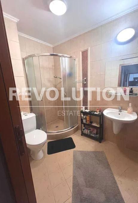 Дава се под наем Тристаен апартамент в к.к. Златни пясъци - 85 кв.м за 450 € - Снимка #6