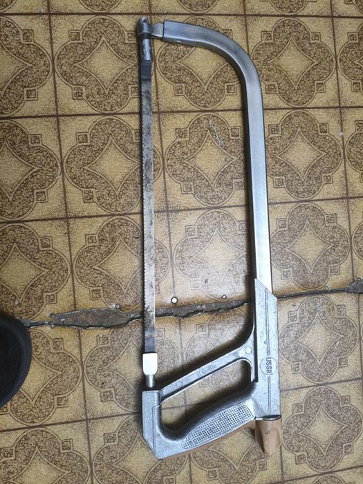 Ручной инструмент .