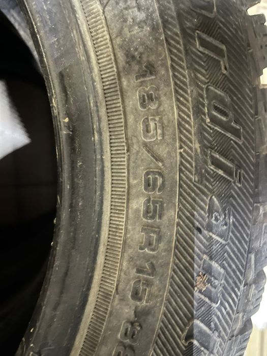 Резина шиповонная 185-65-R15