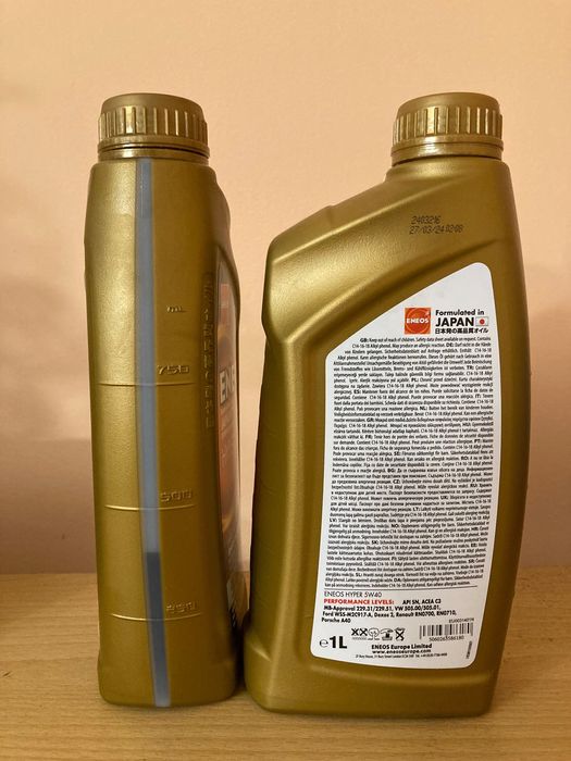 Моторно масло ENEOS 5w40 1L Japan