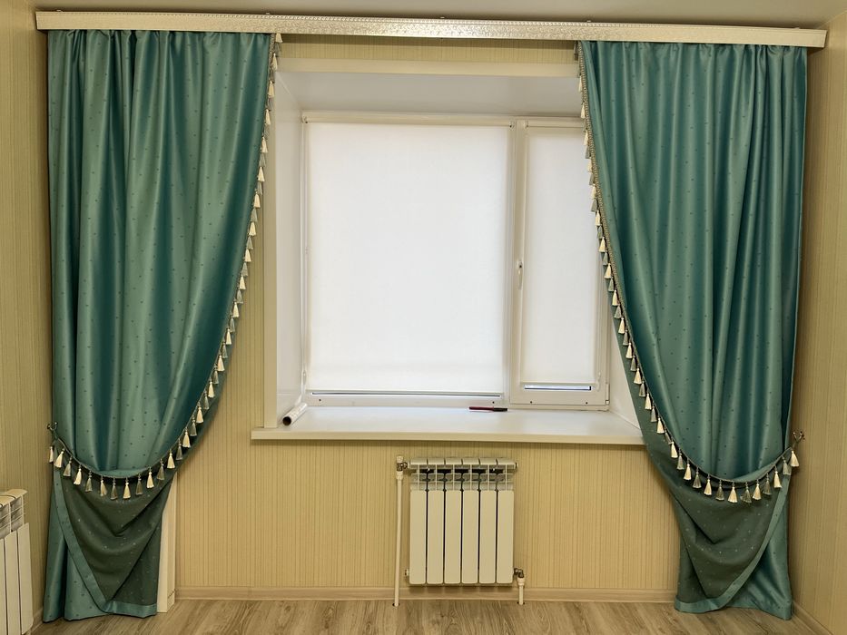 Продам шторы материал жакард