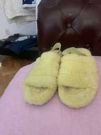 Papuci de blana dama UGG noi marime 40