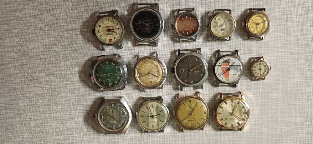 Colecție rară de ceasuri vintage - perfecte pentru colecționari!