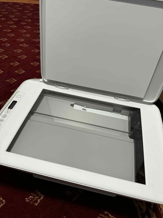 Imprimantă HP DeskJet 2710e
