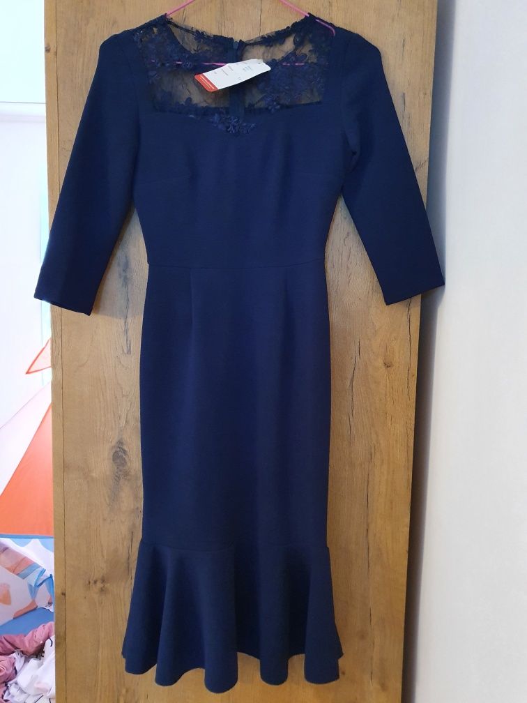 Vând rochie albastra de ocazie nouă, mărimea S