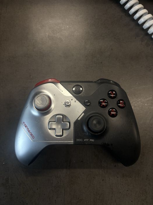 Xbox one X Cyberpunk Edition