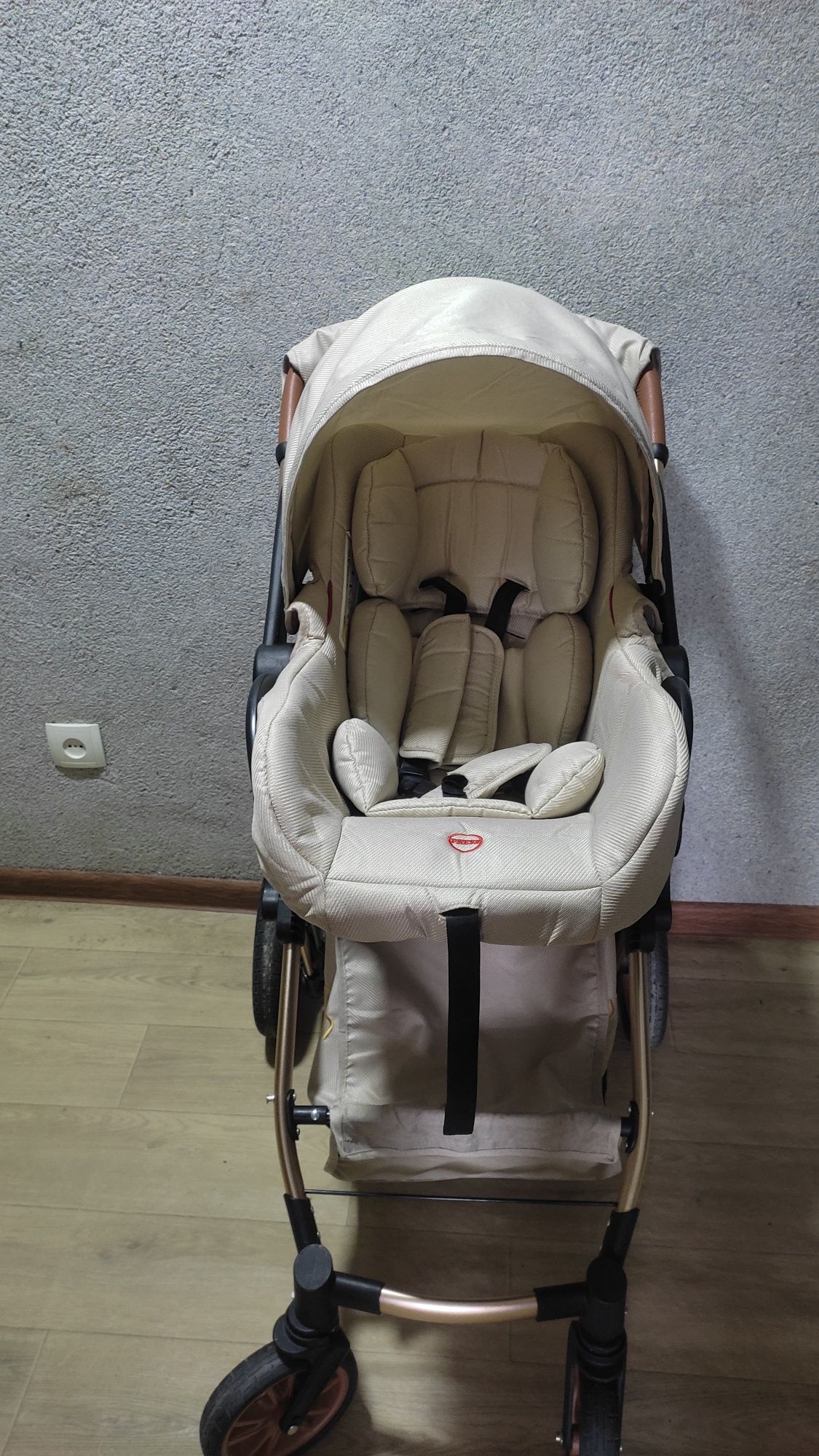 Детская коляска 3в1