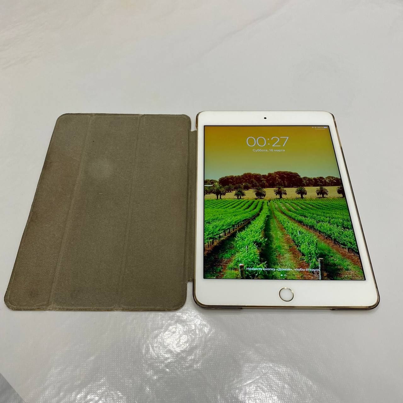 iPad Mini 4 WiFi Gold / IPS Retina / Память-16GB / Камера 1080р / ‼️