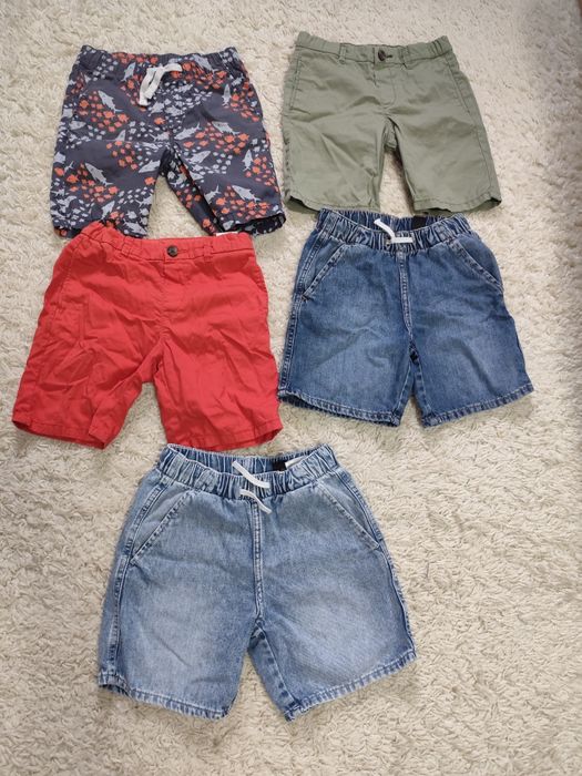 Pantaloni scurți hm 6/7 ani