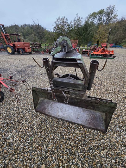 Troliu forestier in tiranti la tractor cu piese originale de 4.5 tone