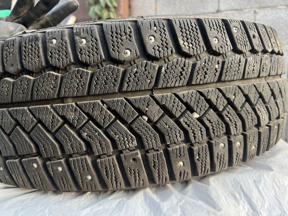 215/55 R17 зимние комплект
