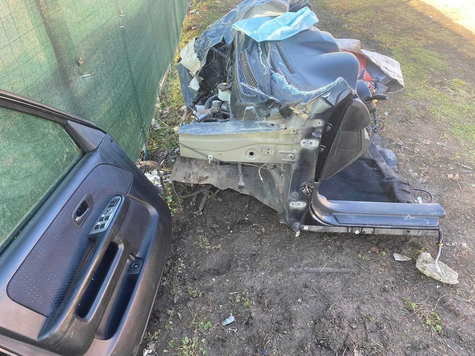 Honda CR-V 2004 2.0  на части