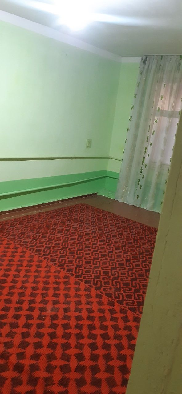 4 xonali uy sotiladi