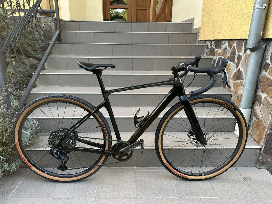 Bicicleta/Gravel Cube Nuroad Carbon