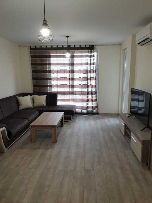 Дава се под наем Двустаен апартамент в Пловдив, Христо Смирненски - 75 кв.м за 382.5 € - Снимка #9