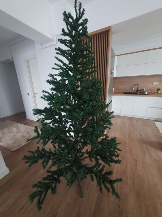 Vand brad artifical pentru Craciun - super oferta !