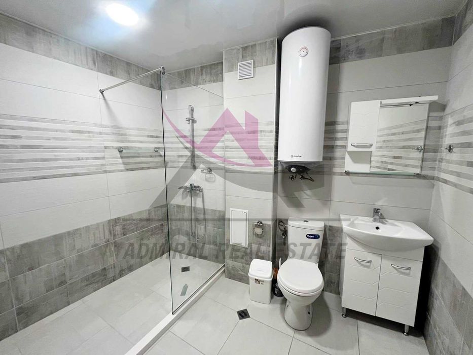 Дава се под наем Двустаен апартамент в Варна, Цветен квартал - 55 кв.м за 562 € - Снимка #4