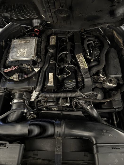 Vand piese motor mercedes cod 651