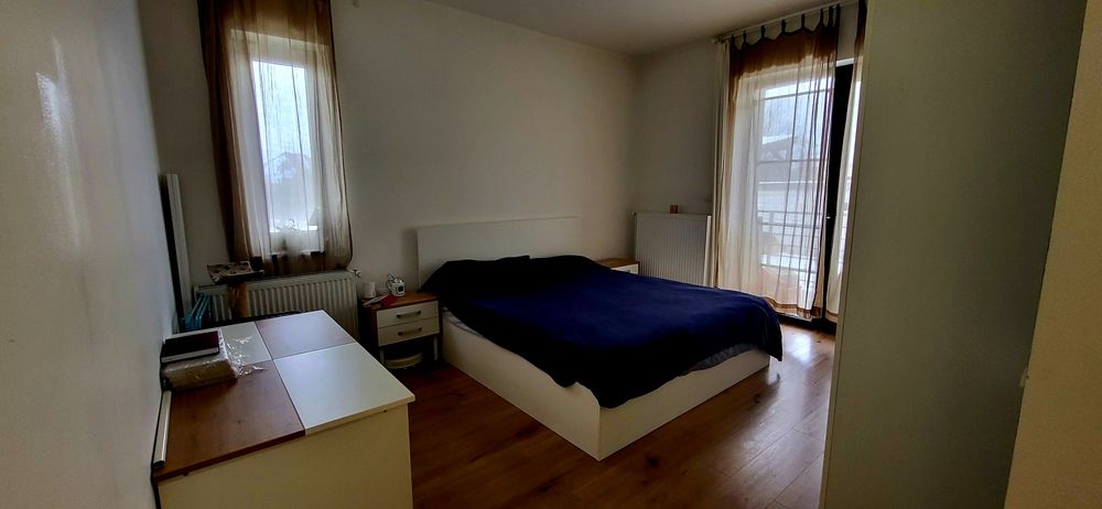 Apartament 3 Camere + 285 Mp curte
