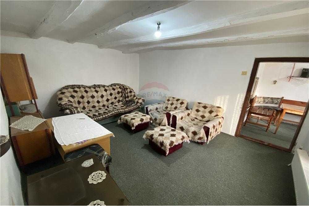Продава се Къща в с. Ушинци, Област Разград - 100 кв.м за 434 €/кв.м - Снимка #7
