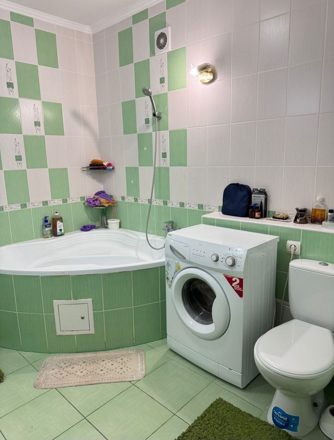Таунхаус, Центр (Толе би - Айтиева, 180м²)