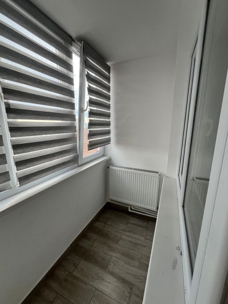 Apartament 2 camere, etaj 1/4, zona Biserica Mare