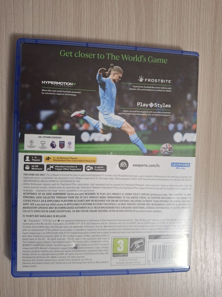 Диск игры EA FC24, издание PlayStation 5