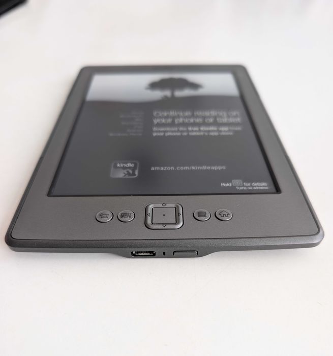 Четец Amazon Kindle 4
