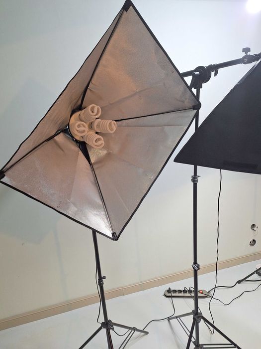 Set 3 trepied foto cu softbox-uri