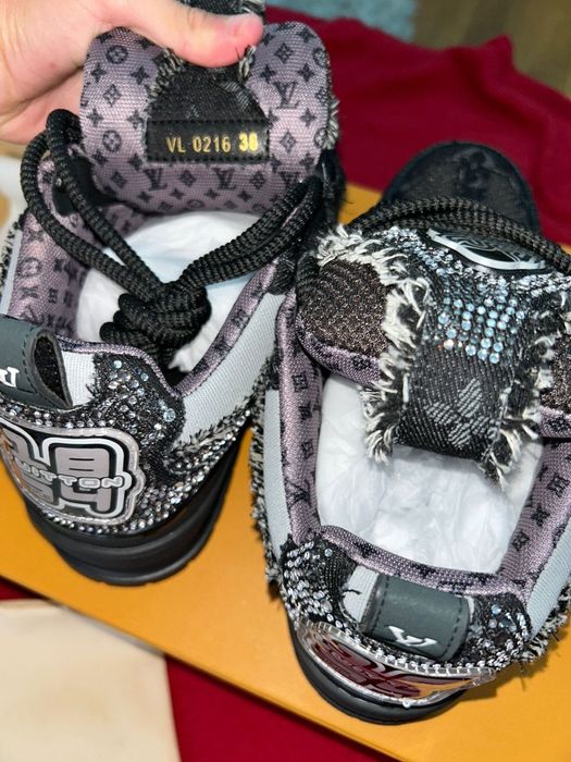 LV Skate Mărimea 38