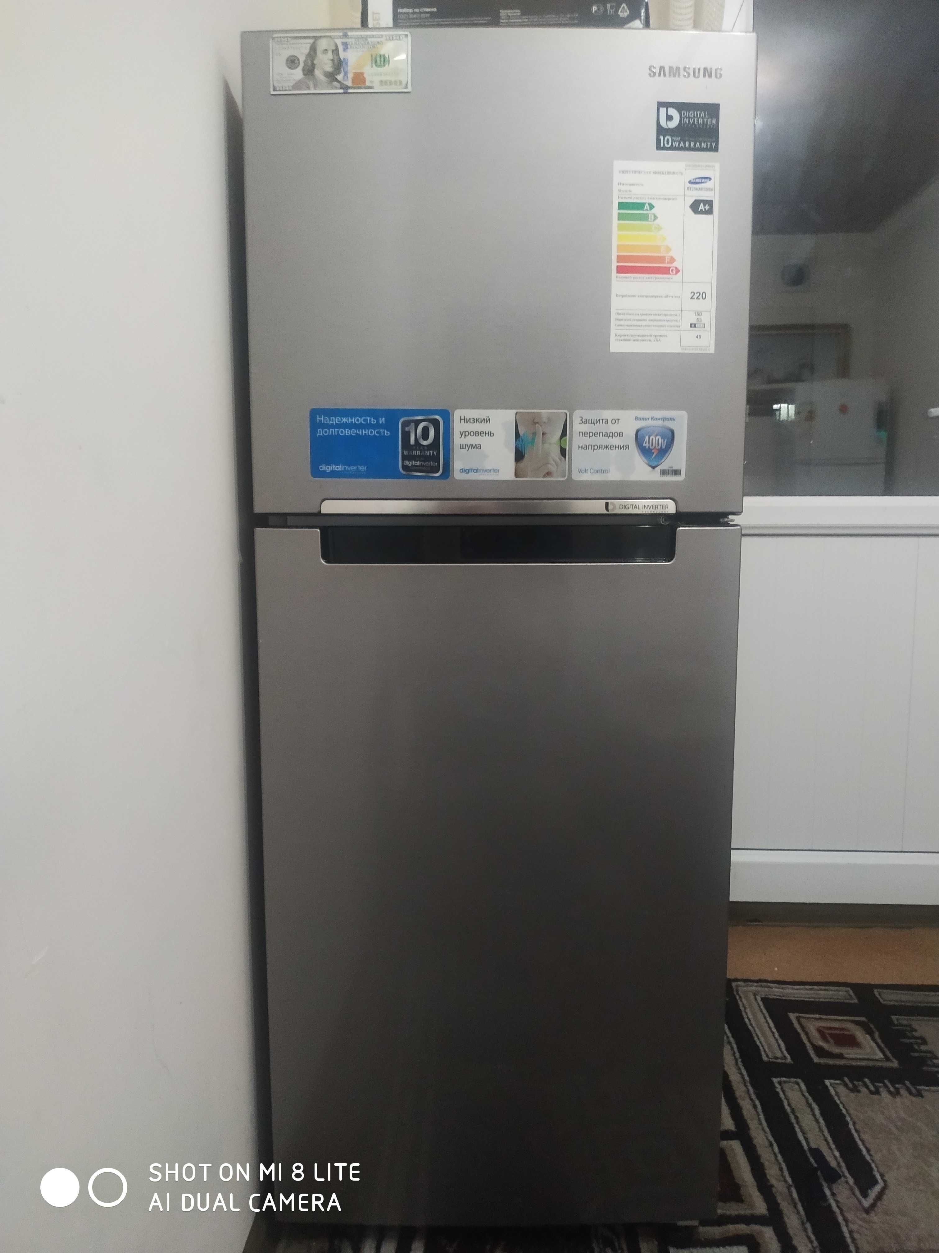 Холодильник samsung и швейную машинки