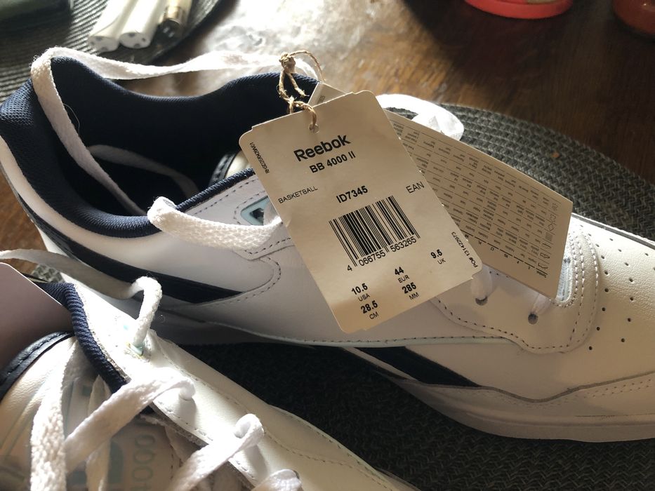 Кожени маратонки Reebok Чисто нови.